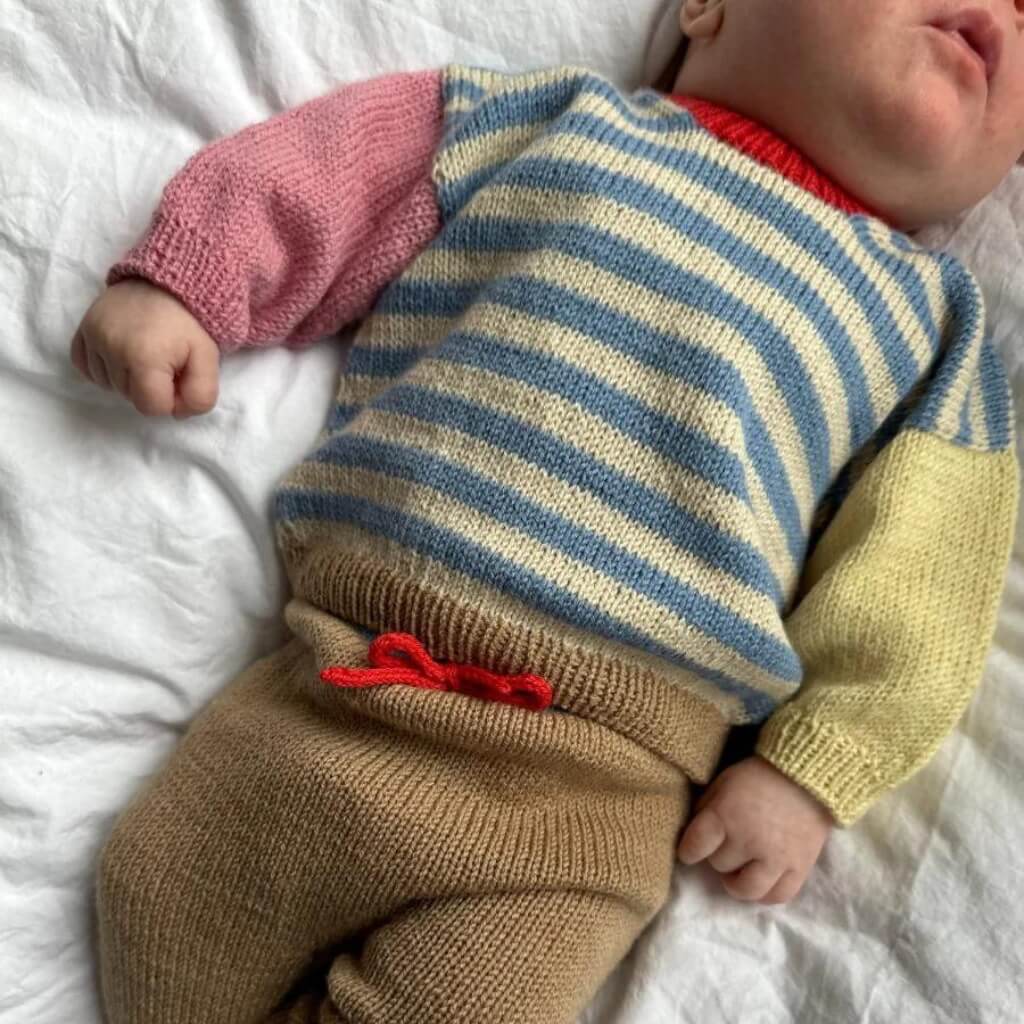 PetiteKnit Pattern Pullover &amp; Hose Holger Baby Set Strickanleitung - PetiteKnit (Heft) bei bei bei bei Lieblingsgarn