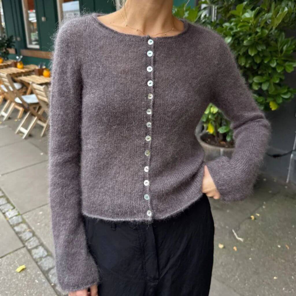 PetiteKnit Ivy Cardigan Strickanleitung - PetiteKnit (Heft) bei bei bei bei Lieblingsgarn