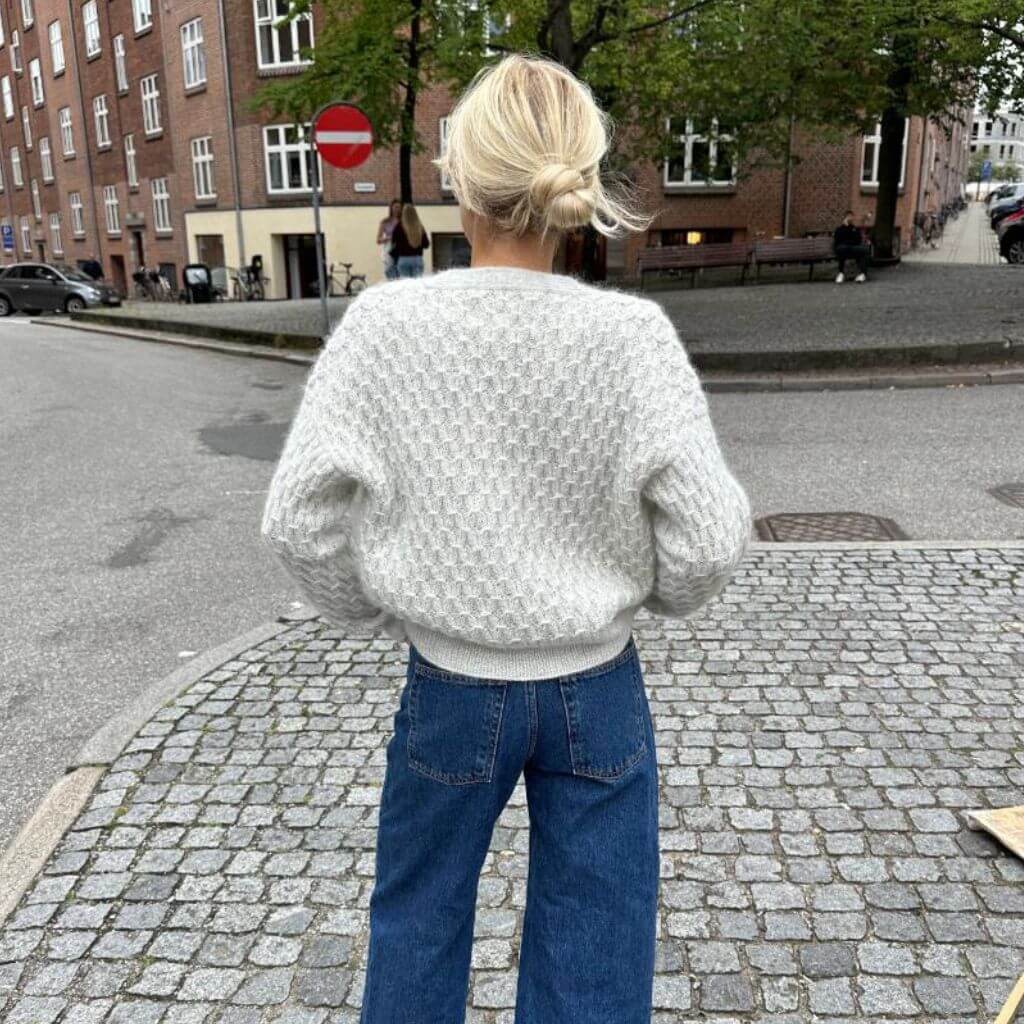 PetiteKnit Pattern Jenny Jacket V-Neck Strickanleitung - PetiteKnit (Heft) bei bei bei bei Lieblingsgarn