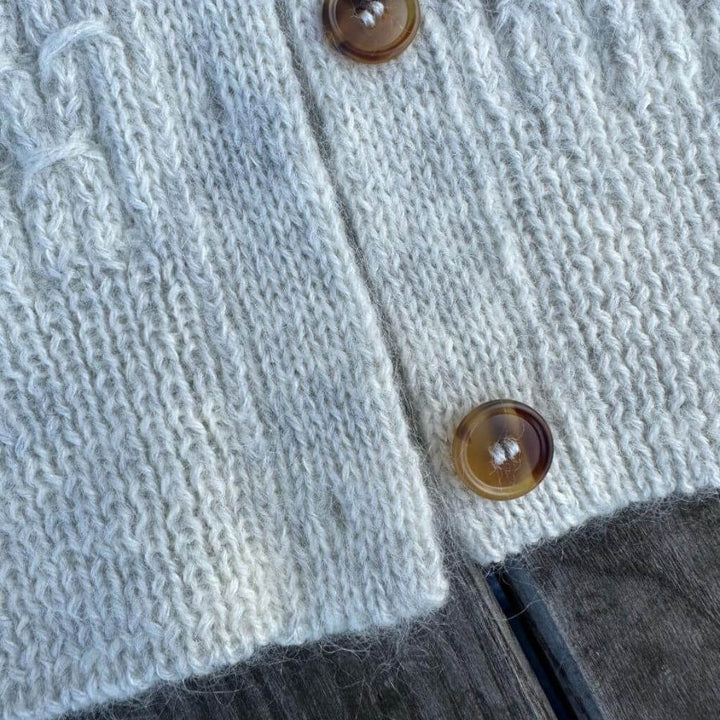 PetiteKnit Pattern Jenny Jacket V-Neck Strickanleitung - PetiteKnit (Heft) bei bei bei bei Lieblingsgarn