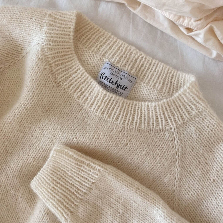 PetiteKnit Pattern Pullover Kein Schnickschnack Strickanleitung - PetiteKnit (Heft) bei bei bei bei Lieblingsgarn