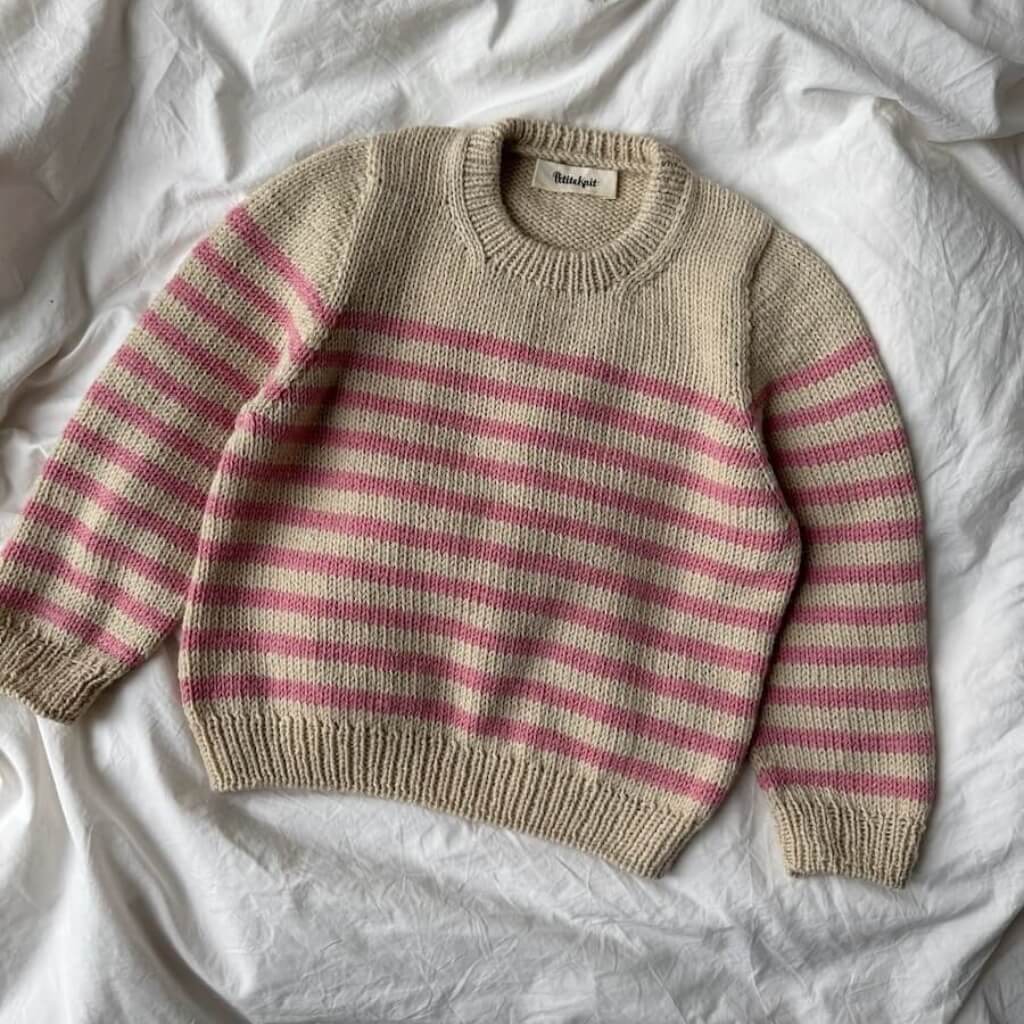 PetiteKnit Pattern Pullover Lyon Sweater Junior Strickanleitung - PetiteKnit (Heft) bei bei bei bei bei bei bei Lieblingsgarn