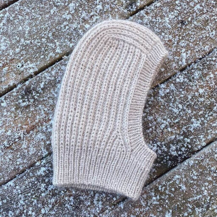 PetiteKnit Pattern November Balaclava Strickanleitung - PetiteKnit (Heft) bei bei bei bei Lieblingsgarn