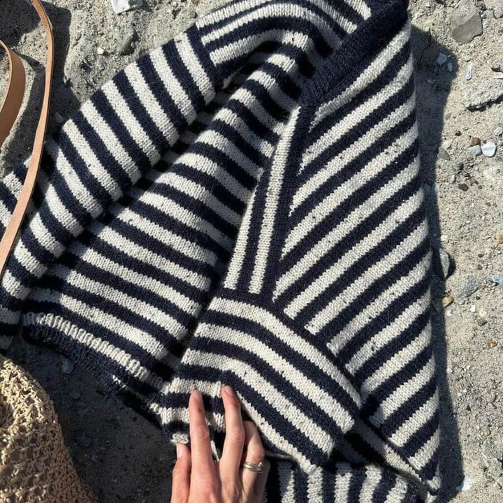 PetiteKnit Pattern Olga Sweater Damen Strickanleitung - PetiteKnit (Heft) bei bei bei bei bei bei bei Lieblingsgarn