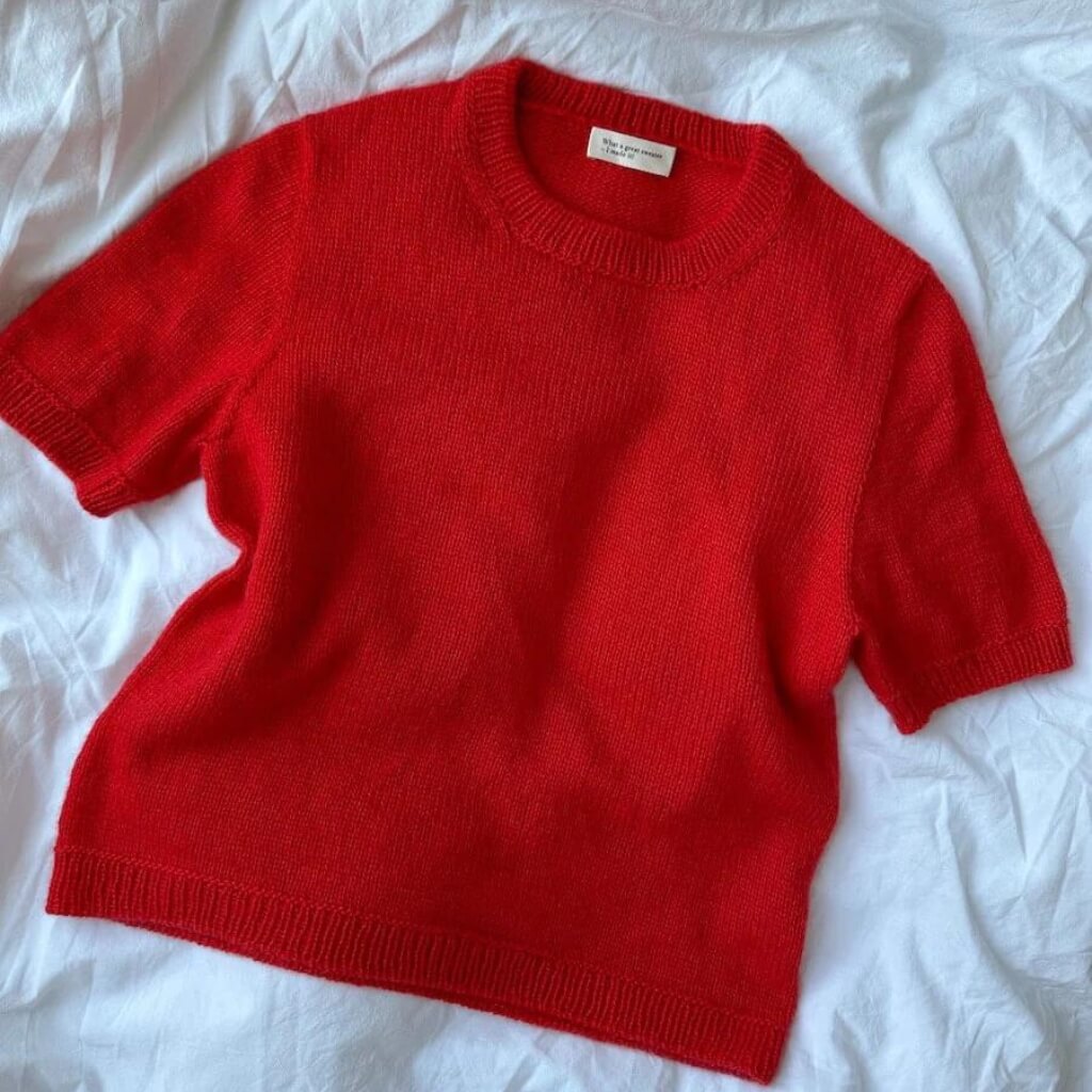 PetiteKnit Pattern Shirt Poppy Tee Strickanleitung - PetiteKnit (Heft) bei bei bei bei Lieblingsgarn