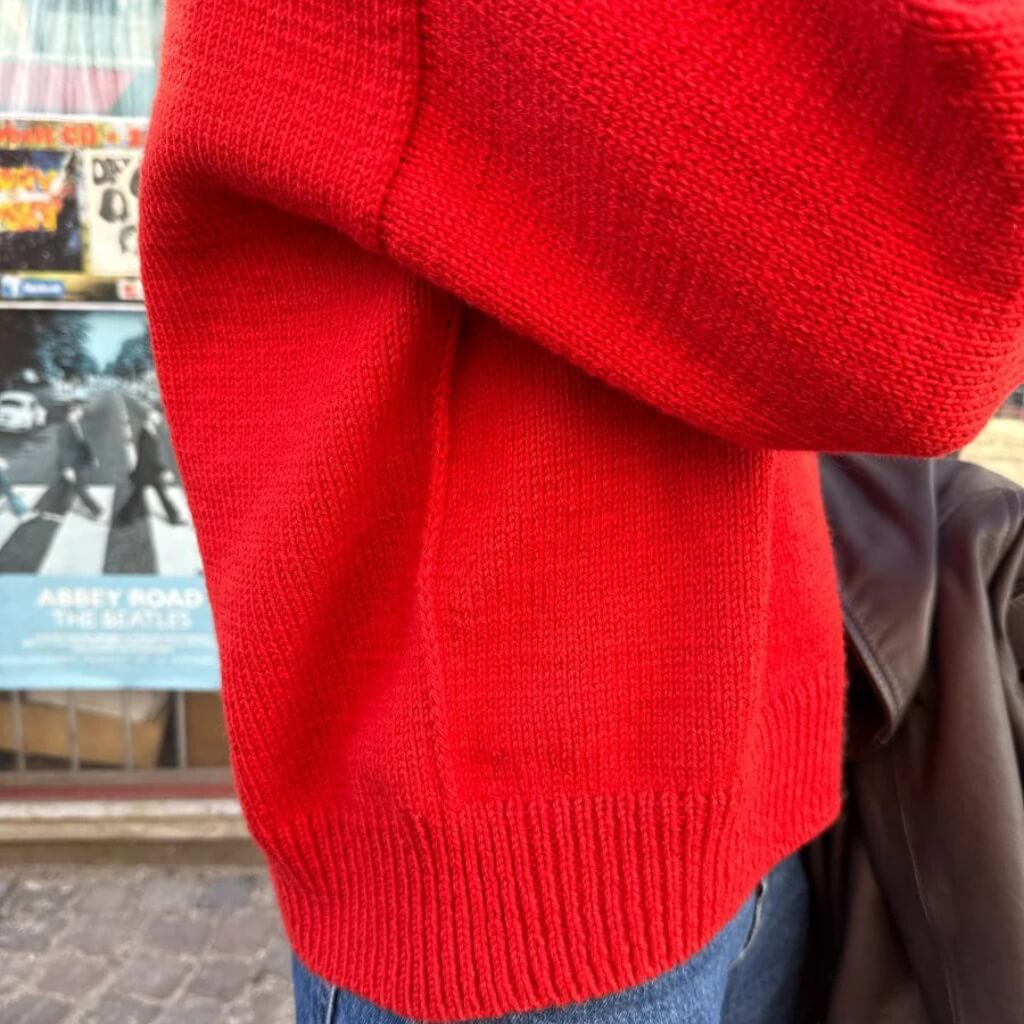 PetiteKnit Pullover Scarlet Sweater Strickanleitung - PetiteKnit (Heft) bei bei bei bei Lieblingsgarn