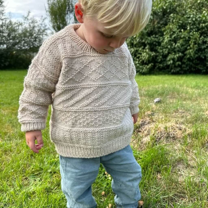 PetiteKnit Pattern Storm Sweater Junior Strickanleitung - PetiteKnit (Heft) bei bei bei bei Lieblingsgarn