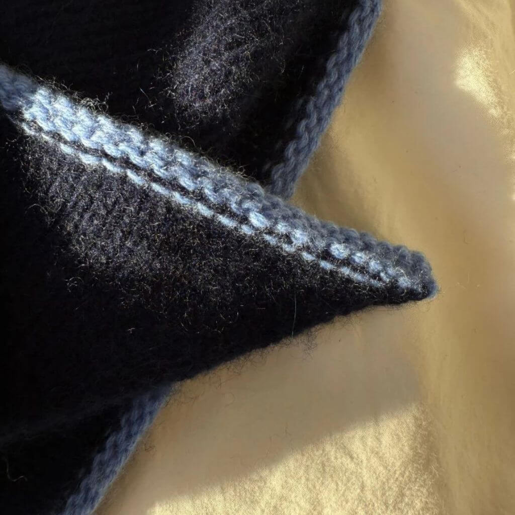PetiteKnit Pattern Schal Uma Scarf Strickanleitung - PetiteKnit (Heft) bei bei bei bei bei bei bei bei Lieblingsgarn