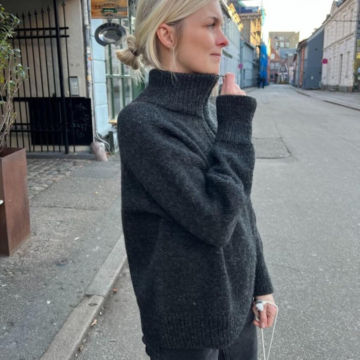 PetiteKnit Pattern Rollkragenpullover Zipper Sweater Light Strickanleitung - PetiteKnit (Heft) bei bei bei bei Lieblingsgarn