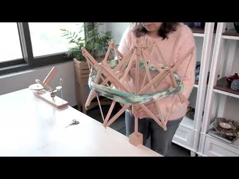 KnitPro Natural Schirmhaspel mit Halterung