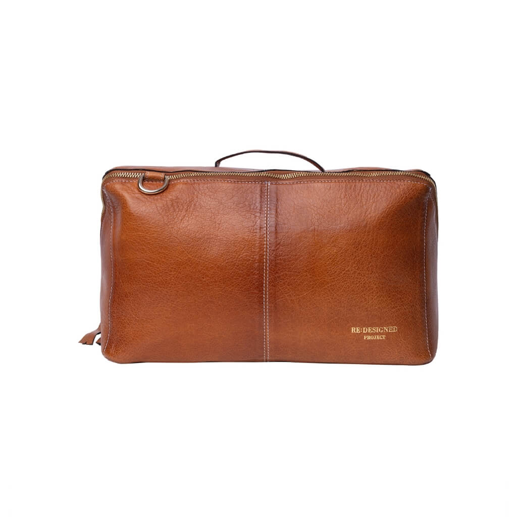 Re:Designed Umhängetasche Project 90, Farbe Walnut/Gold – Leder bei Lieblingsgarn