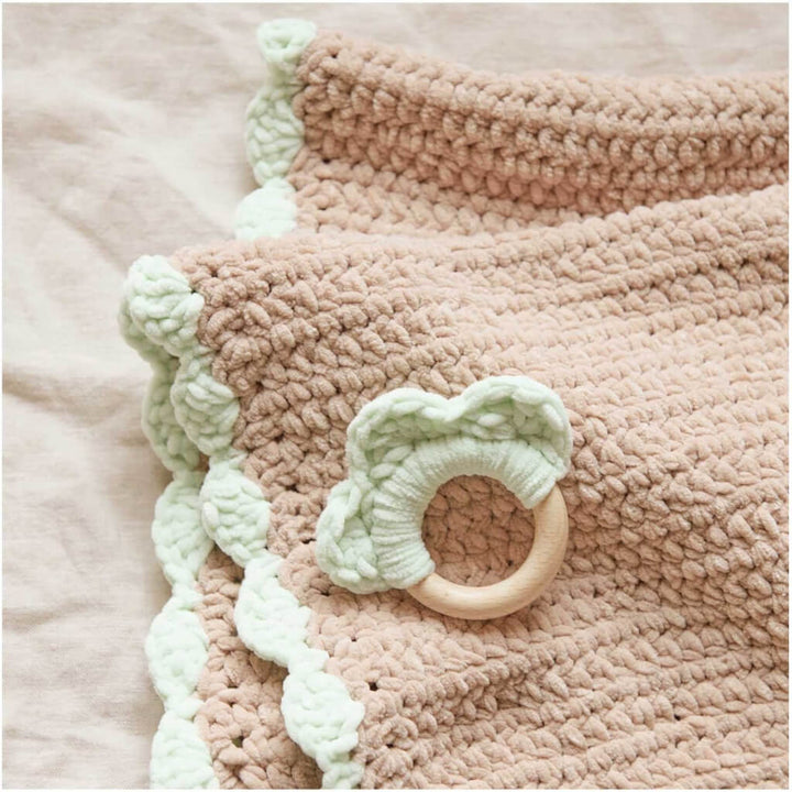 Rico Design Chenillove Beißring- Rico Design Heft Baby Chenillove Modell 5 bei bei bei bei bei bei bei Lieblingsgarn