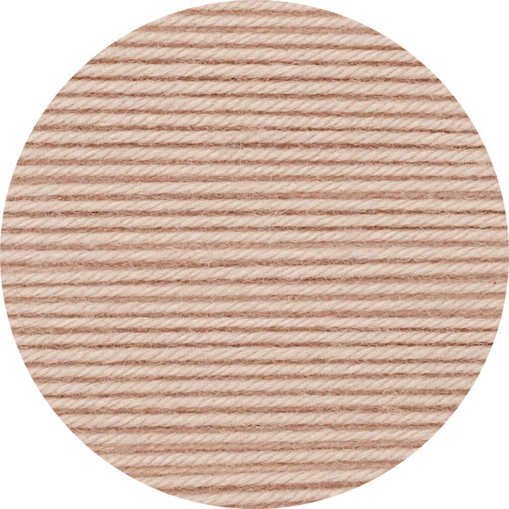 Rico Design Essentials Merino DK 50 g, Farbe 22 Elfenbein – Merino bei Lieblingsgarn