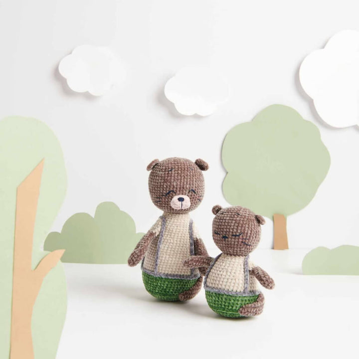 Rico Design Pattern Amigurumi Papa Otter &amp; Omar Häkelanleitung - Rico Design (Heft) bei bei bei bei Lieblingsgarn