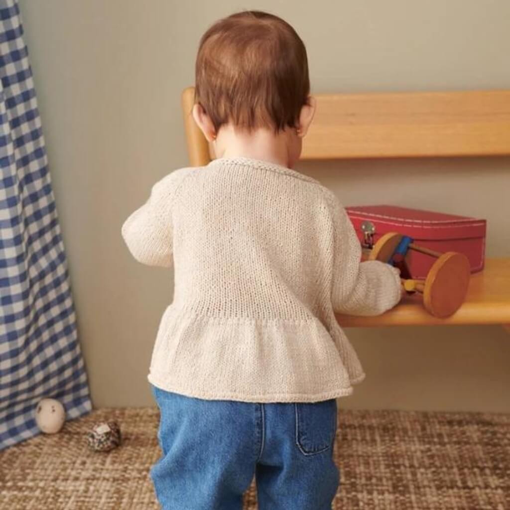 Sandnes Garn Pattern Jacke Dina Peplum Cardigan Strickanleitung - Sandnes Garn (Heft) bei bei bei bei Lieblingsgarn