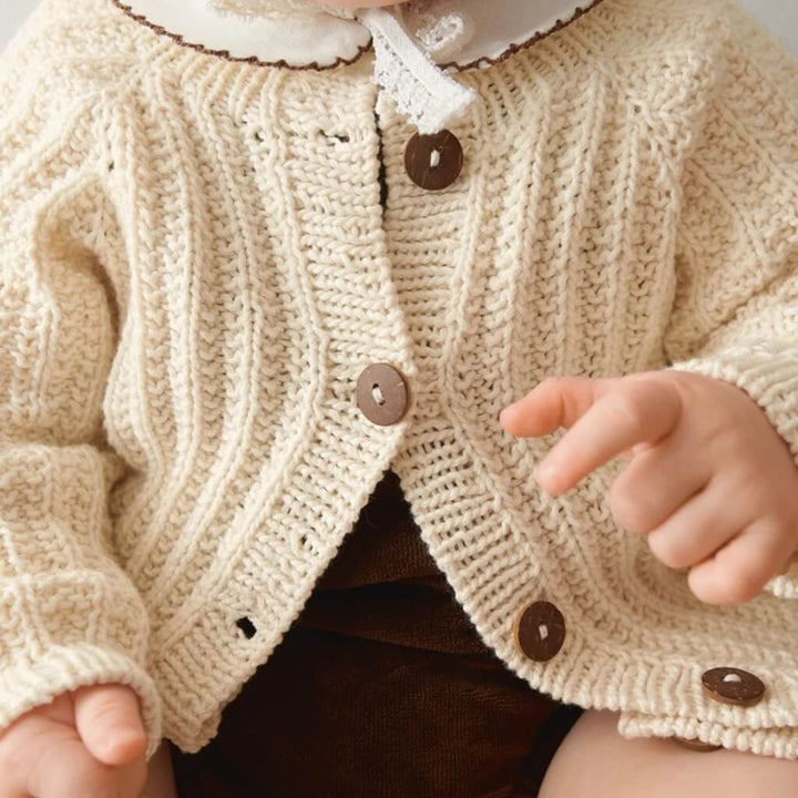 Sandnes Garn Ellis Cardigan Baby Strickanleitung - Sandnes Garn (Heft) bei bei bei bei Lieblingsgarn