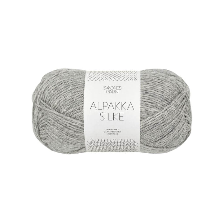 Sandnes Garn Alpakka Silke, Farbe 1042 Lys Gråmelert – Alpaka und Seide bei Lieblingsgarn