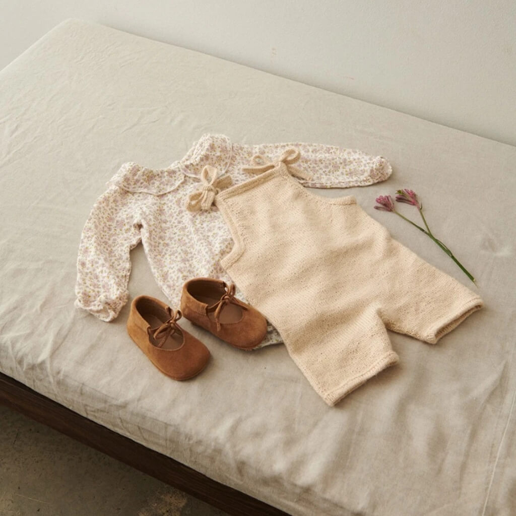 Sandnes Garn Kurze Hose Bunny Shorts Baby Strickanleitung - Sandnes Garn (Heft) bei bei bei bei Lieblingsgarn