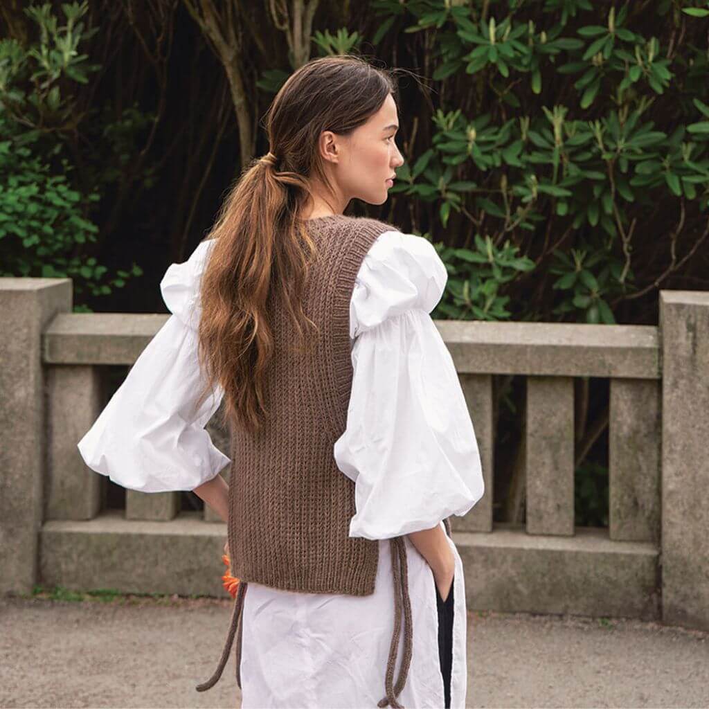 Sandnes Garn Pattern Damen Pullunder Helle Slipover Strickanleitung - Sandnes Garn (Heft) bei bei bei bei Lieblingsgarn