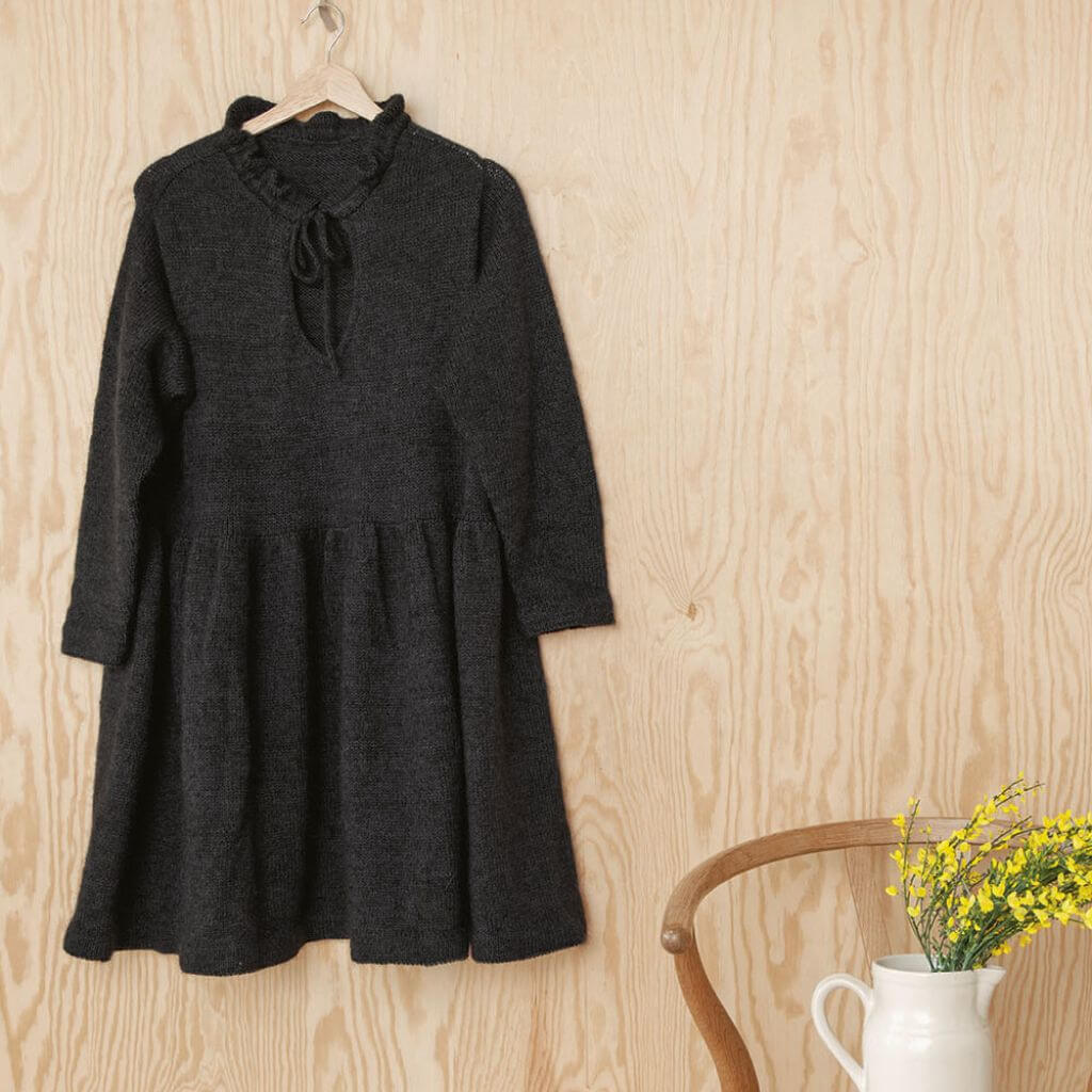 Sandnes Garn Pattern Damenkleid Malou Strickanleitung - Sandnes Garn (Heft) bei bei bei bei Lieblingsgarn