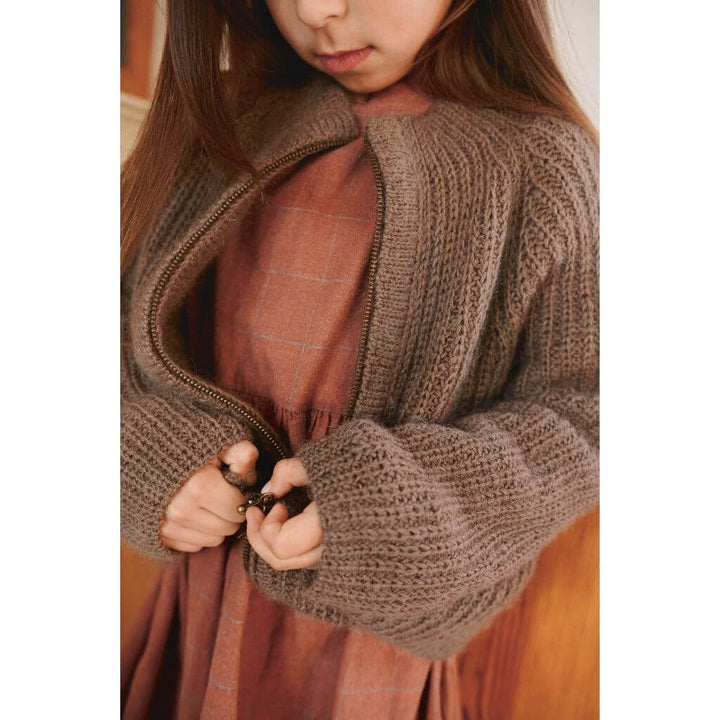 Sandnes Garn Pattern Tia Zipper Jacke Junior 3a Strickanleitung - Sandnes Garn (Heft) bei bei bei bei Lieblingsgarn