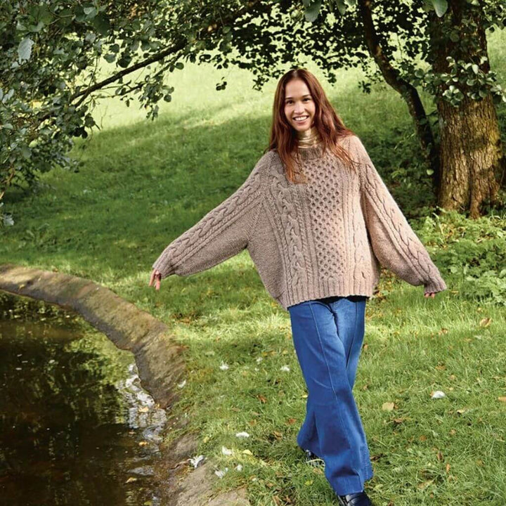 Sandnes Garn Wilbur Cable Sweater Strickanleitung - Sandnes Garn (Heft) bei bei bei bei Lieblingsgarn