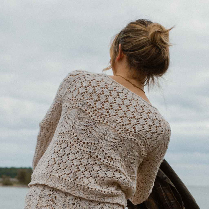 Kutovakika - Veronika Lindberg Seashore Blouse Strickanleitung - Kutovakika (PDF, englisch) bei bei bei bei Lieblingsgarn
