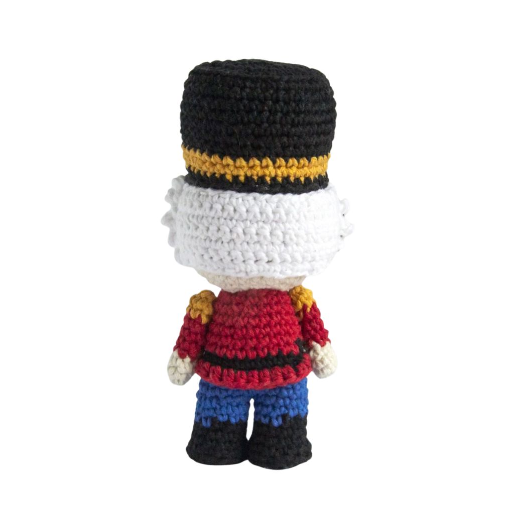 Amigurumi Nussknacker Fritz Häkelset - Hoooked