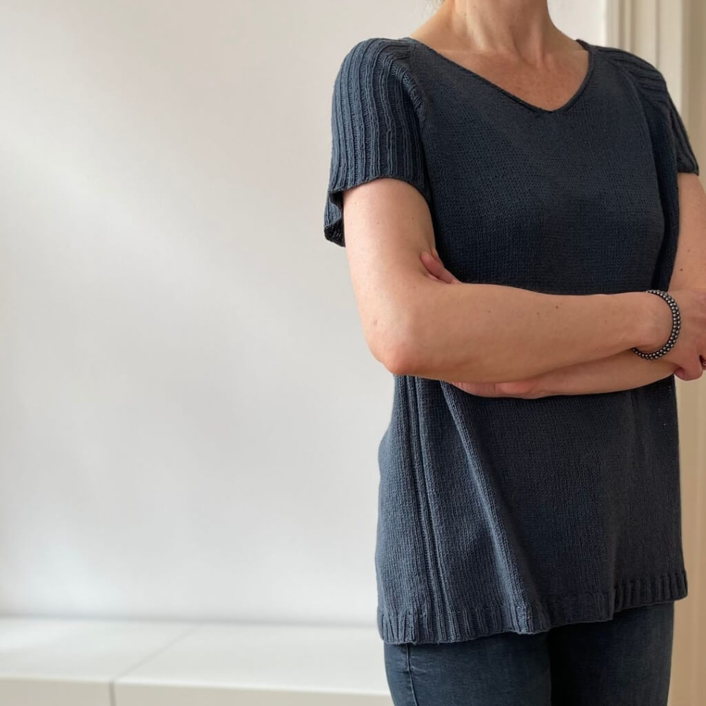 Christina Körber-Reith Shirt Silka Tee Strickanleitung - Christina Körber-Reith (PDF) bei bei bei bei Lieblingsgarn