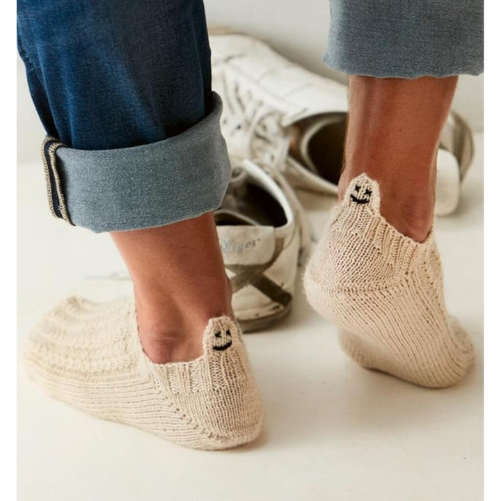 Topp TOPP Strickbuch: Sneakersocken stricken mit Wow-Effekt bei bei bei bei Lieblingsgarn