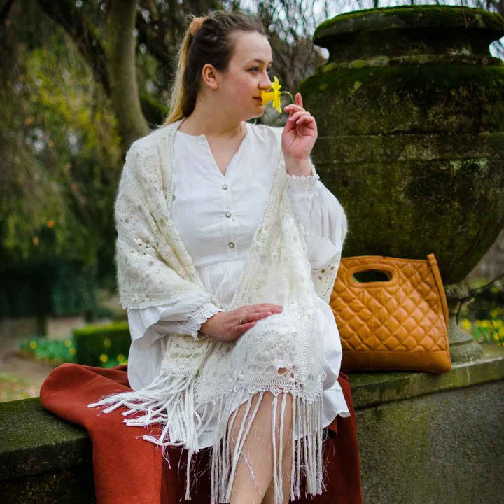 cickadesign Pattern Tuch Snowdrop Shawl Häkelanleitung - Cicka Design (PDF) bei bei bei bei Lieblingsgarn