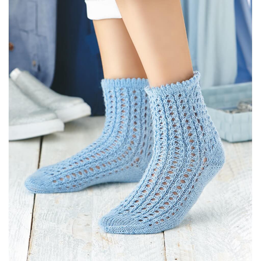 Topp TOPP Strickbuch: Socken stricken mit CraSyTrio von addi bei bei bei bei Lieblingsgarn