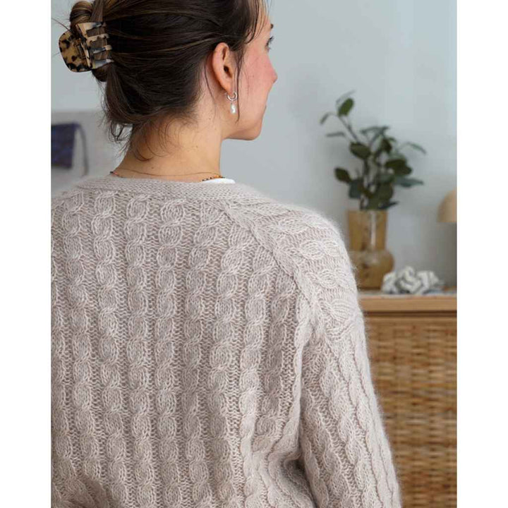 Kutovakika - Veronika Lindberg Sophisticable Cardigan Strickanleitung - Kutovakika (PDF, englisch) bei bei Lieblingsgarn