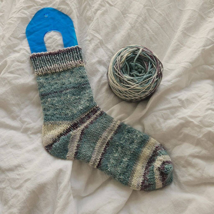 Strandstrick Sturm Socken Strickanleitung - Strandstrick (PDF) bei bei bei bei bei bei bei bei Lieblingsgarn