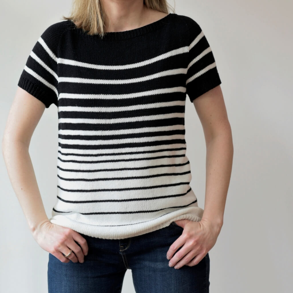 Strickauszeit Shirt Black and White Tee Strickanleitung - Strickauszeit (PDF) bei bei bei bei Lieblingsgarn