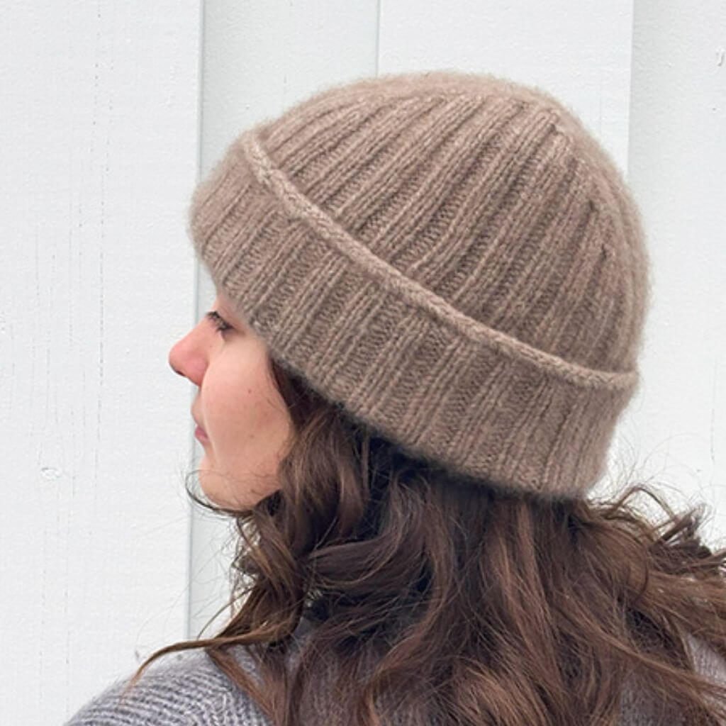 wemadewardrobe Mütze Lotta Hat Strickanleitung - wemadewardrobe (PDF) bei bei bei bei bei bei bei bei Lieblingsgarn