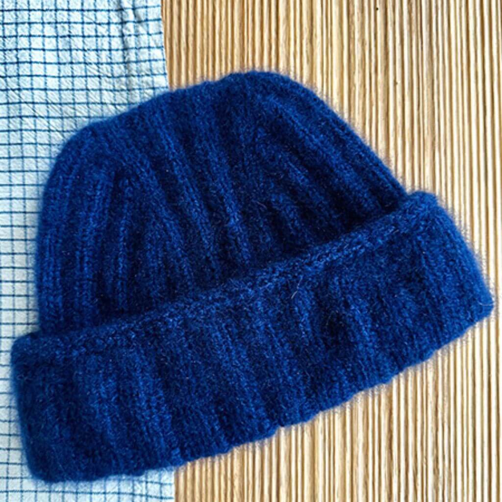wemadewardrobe Mütze Lotta Hat Strickanleitung - wemadewardrobe (PDF) bei bei bei bei bei bei bei bei Lieblingsgarn