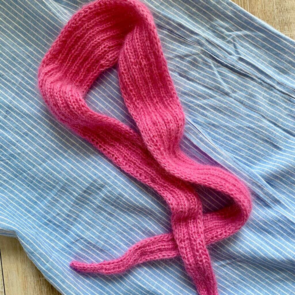 wemadewardrobe Lotta Scarf Light Strickanleitung - wemadewardrobe bei bei bei bei Lieblingsgarn