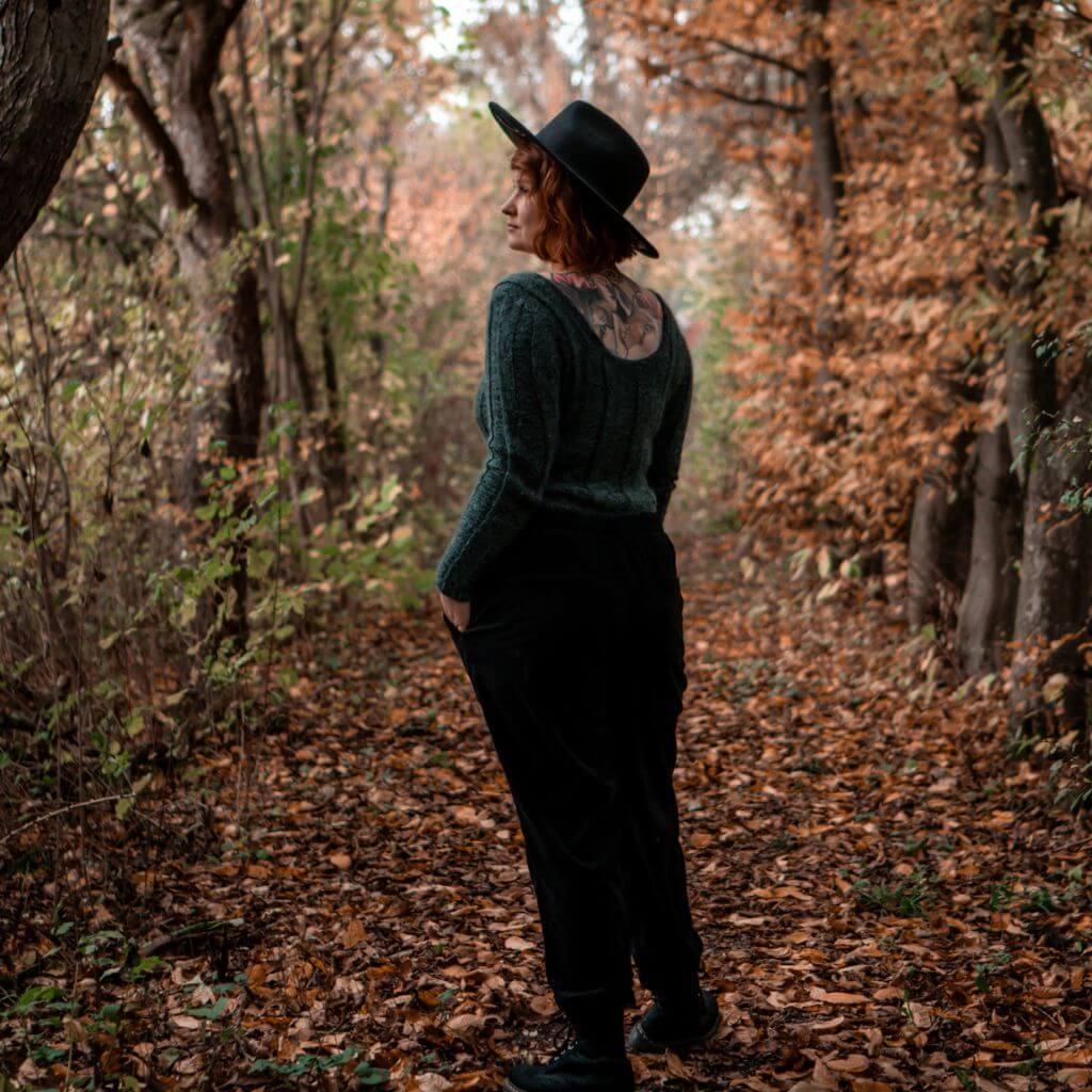 Yarn Me Up Morticia Sweater Strickanleitung - Yarn me Up (PDF) bei bei bei bei Lieblingsgarn