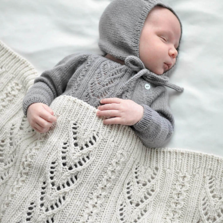 Yndestrikk Pattern Lochmuster Babydecke Strickanleitung - Yndestrikk (PDF) bei bei bei bei Lieblingsgarn