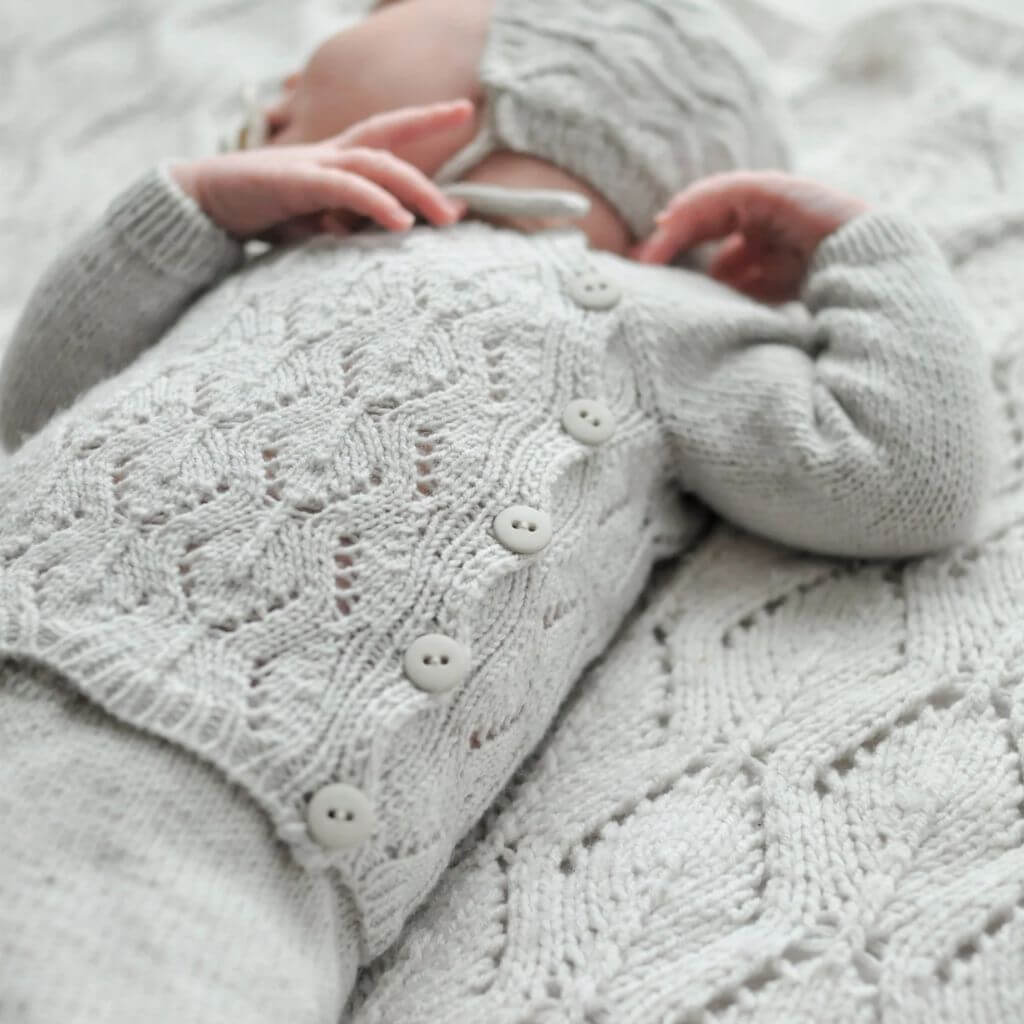 Yndestrikk Pattern Baby Set Lille Spire Strickanleitung - Yndestrikk (PDF) bei bei bei bei Lieblingsgarn