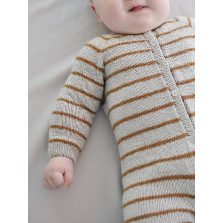 Yndestrikk Pattern Babystrampler Theos Strickanleitung - Yndestrikk (PDF) bei bei bei bei Lieblingsgarn