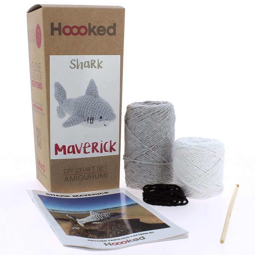 Hoooked DIY Amigurumi Shark Maverick bei bei bei bei Lieblingsgarn
