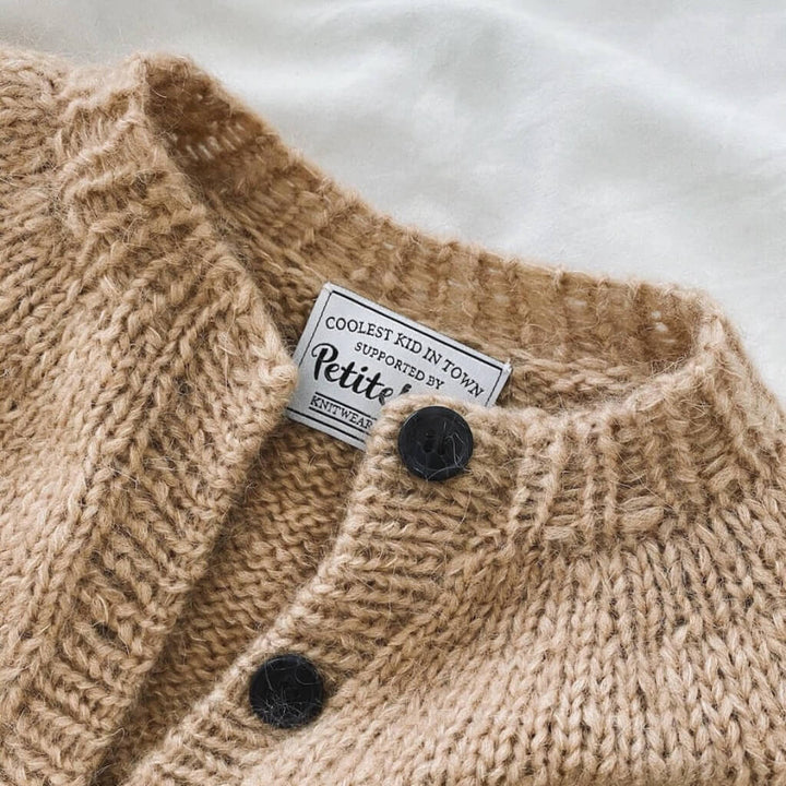 PetiteKnit Novice Cardigan Junior Chunky Edition Lieblingsgarn