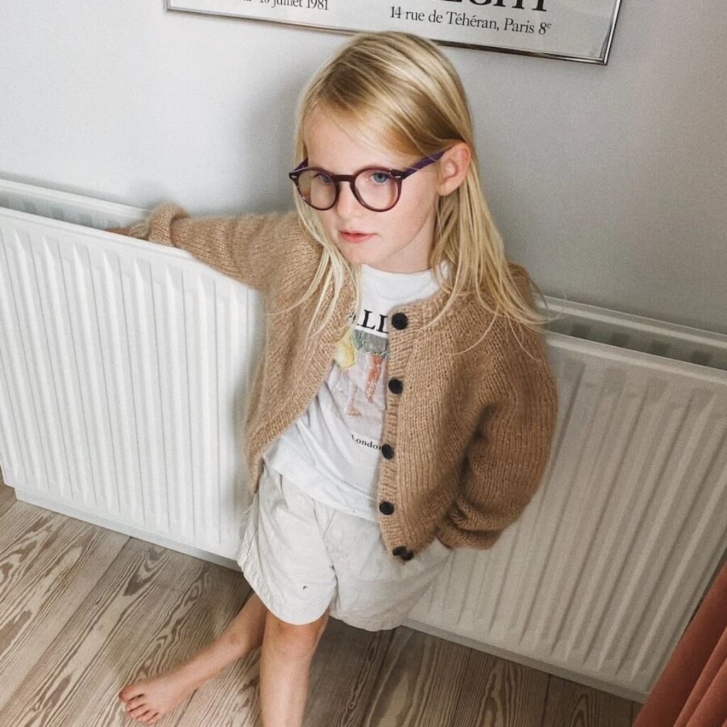 PetiteKnit Novice Cardigan Junior Chunky Edition Lieblingsgarn