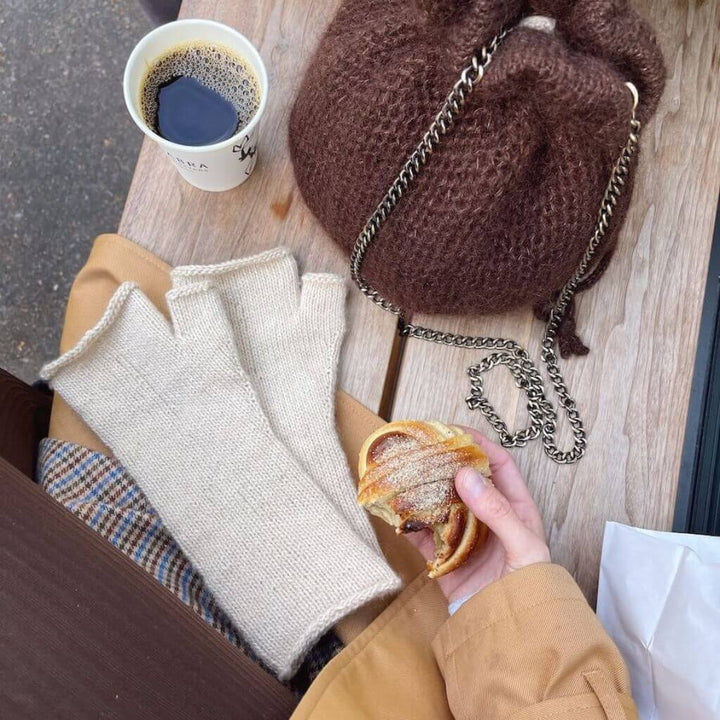 PetiteKnit Penny Gloves bei bei bei bei bei Lieblingsgarn